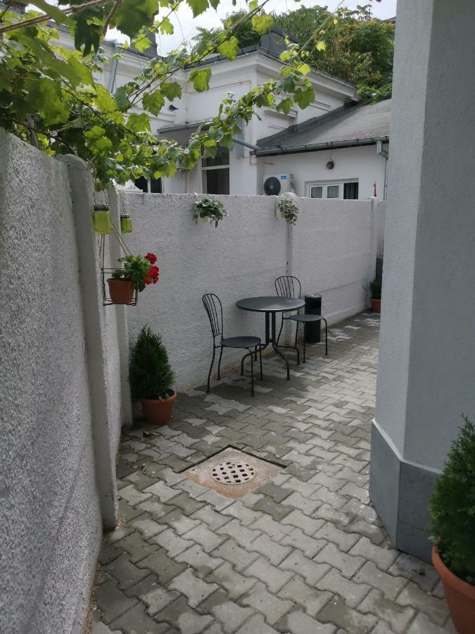 Maison 33 Bucharest Exterior photo